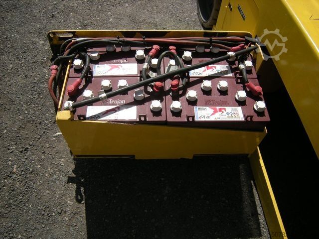 Work platform GENIE GS 4047 Scherenarbeitsbühne Genie 14 m