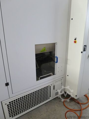 Vertical machining center MIKRON VCP710