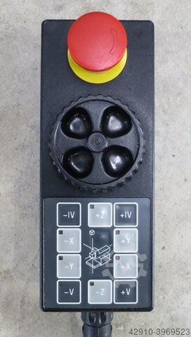 Vertical machining center MIKRON VCP710