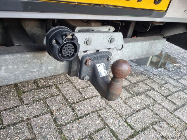 Iveco Daily 35C11 Bakwagen Laadklep 22m3 2.48 hoog Iveco Daily 35C11 Bakwagen Laadklep 22m3 2.48 hoog