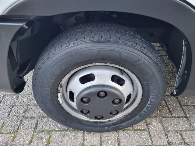 Iveco Daily 35C11 Bakwagen Laadklep 22m3 2.48 hoog Iveco Daily 35C11 Bakwagen Laadklep 22m3 2.48 hoog