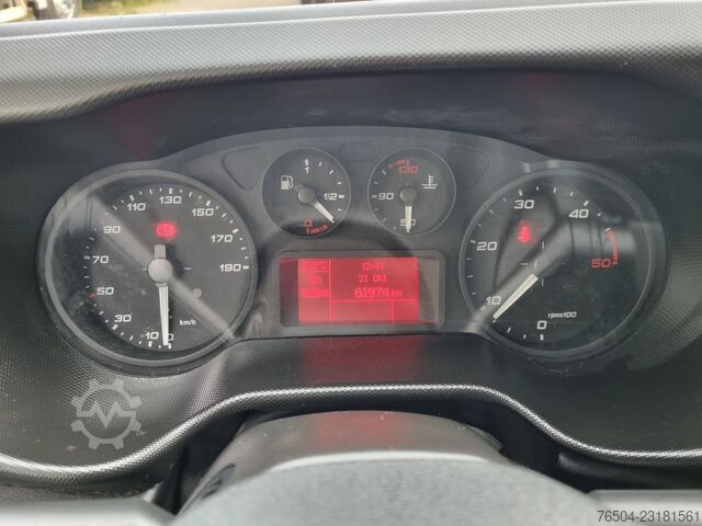 Iveco Daily 35C16 3.0D Koelkoffer -18C Laadklep Xarios 350 st230V Iveco Daily 35C16 3.0D Koelkoffer -18C Laadklep Xario...