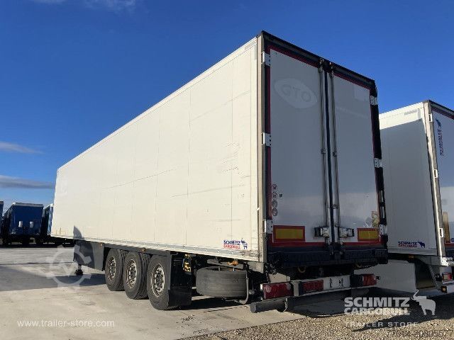 Reefer trailer Schmitz Cargobull Trailer Reefer Standard