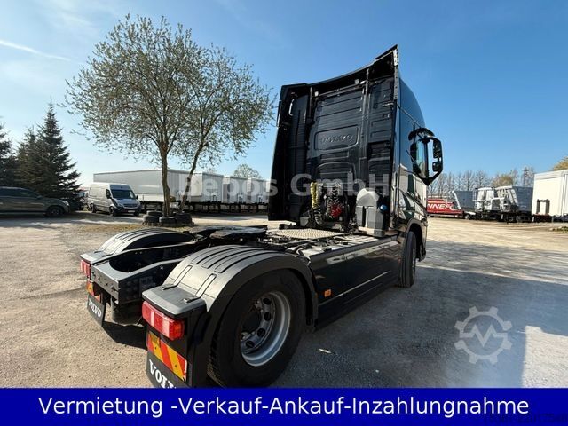 Standard tractor unit VOLVO FH 500 - Euro 6-ACC-I-Shift-I-Park cool