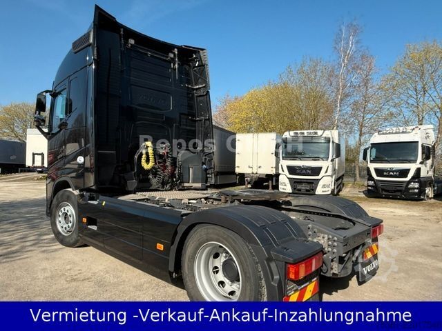 Standard tractor unit VOLVO FH 500 - Euro 6-ACC-I-Shift-I-Park cool