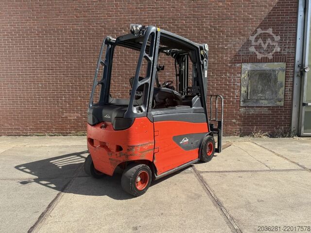 Electric 4-wheel forklift Linde E25HL-01/600