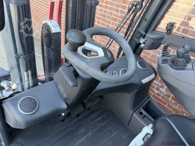 Treibgasstapler Linde H35T-01