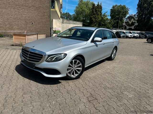 Minibus MERCEDES-BENZ E 220d T Automatik 143kw * LED * Navi * Kamera