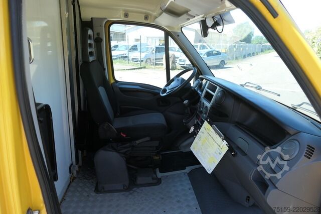 Transporter mit Koffer iveco Daily 35 S11 C30C AUTOMATIK KAMERA MAXI Regale DURCHGANG
