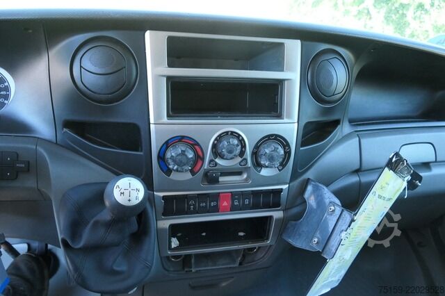 Transporter mit Koffer iveco Daily 35 S11 C30C AUTOMATIK KAMERA MAXI Regale DURCHGANG