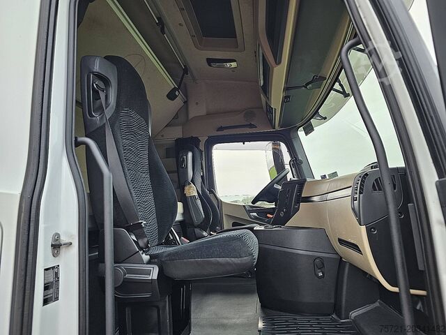 Standard-SZM MERCEDES-BENZ ACTROS 1848 LS