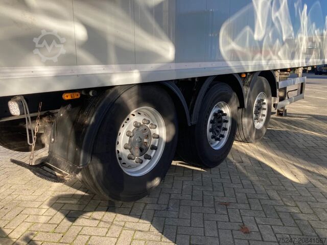Moving floor Knapen Trailers K200 - 70m3 Liftas Agrar