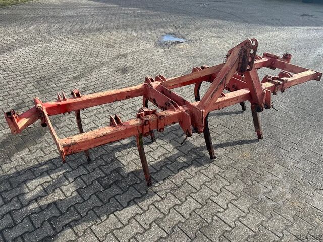 Vaste tand cultivator 3.00 meter VASTE TAND CULTIVATOR 3.00 meter