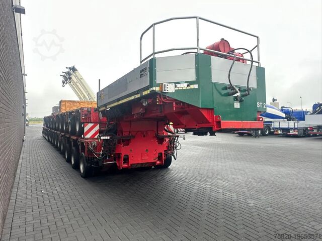 Goldhofer THP/MT/ST 28 hydraulic axles with 2x gooseneck, 2x powerpack, 2x drawbar + headers. Goldhofer THP/ MT/ ST 28 HYDRAULIC AXLES WITH 2X GOOSNECK...