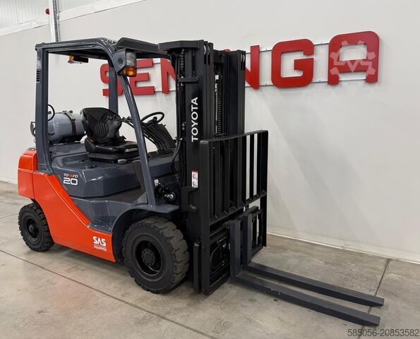 Gabelstapler Toyota 11069 - 8FGF20