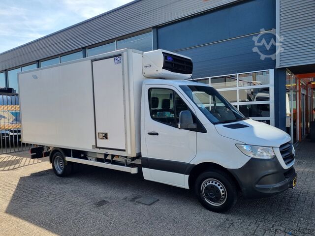 Refrigerated/freezer transport (closed box) Mercedes-Benz Sprinter 516 CDI Koelkoffer N1 Xarios 500 st380...