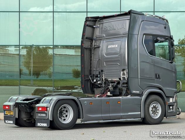 Standard tractor unit SCANIA S650 V8 NGS KING RETARDER FULL OPTIONS 2X TANKS