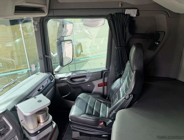 Standard tractor unit SCANIA S650 V8 NGS KING RETARDER FULL OPTIONS 2X TANKS