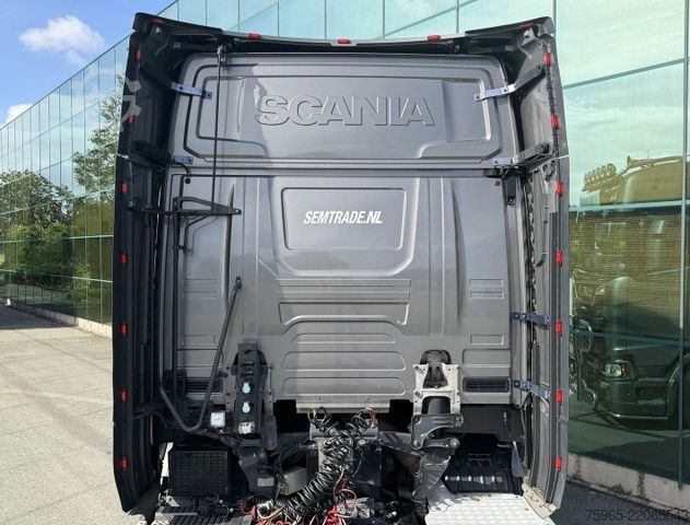 Standard tractor unit SCANIA S650 V8 NGS KING RETARDER FULL OPTIONS 2X TANKS