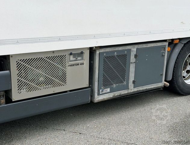 Refrigerated truck MAN TGX 26.440 EURO 6 FULL AIR ISOLATED BOXES DOUBLE