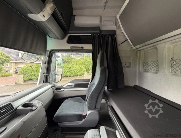 Refrigerated truck MAN TGX 26.440 EURO 6 FULL AIR ISOLATED BOXES DOUBLE