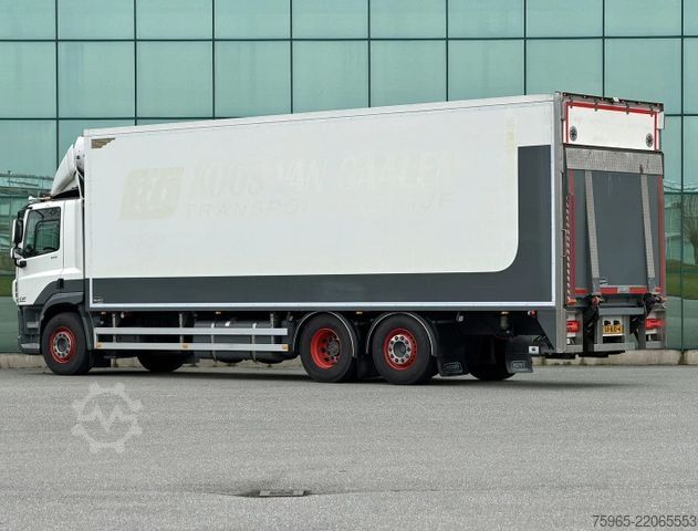 Refrigerated truck DAF CF 370 FAN 6X2 HEIWO BAK THERMO KING 3.000 KG KL