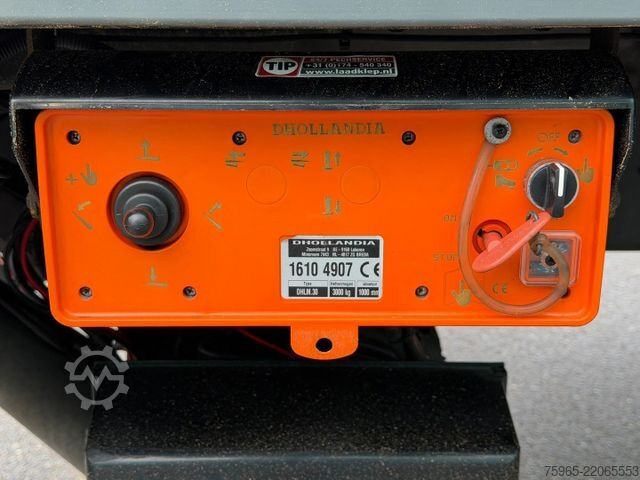 Refrigerated truck DAF CF 370 FAN 6X2 HEIWO BAK THERMO KING 3.000 KG KL