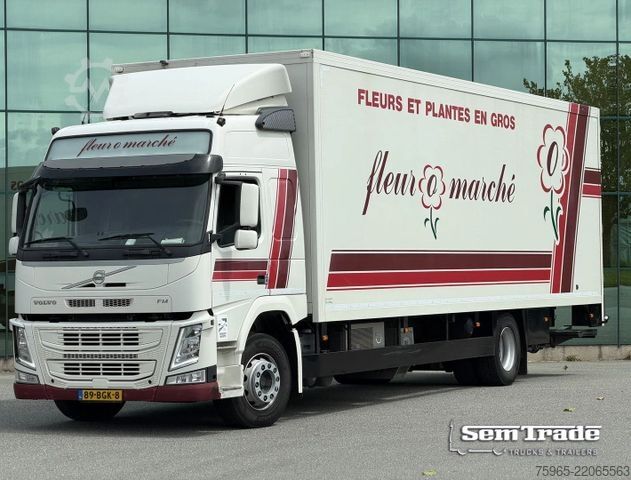 Refrigerated truck VOLVO FM 7 KARREN BAK THEO MULDER KOELING KACHEL LAADK