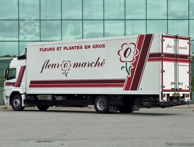 Refrigerated truck VOLVO FM 7 KARREN BAK THEO MULDER KOELING KACHEL LAADK
