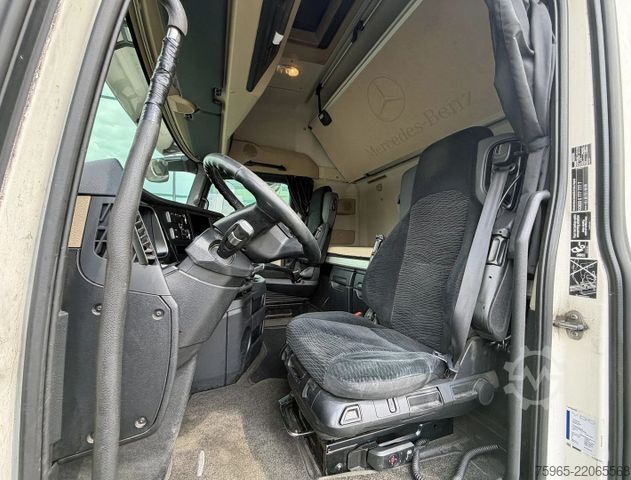 Standard tractor unit MERCEDES-BENZ Actros 1845 GIGA SPACE 2x TANK 615.000 KM TOP CO