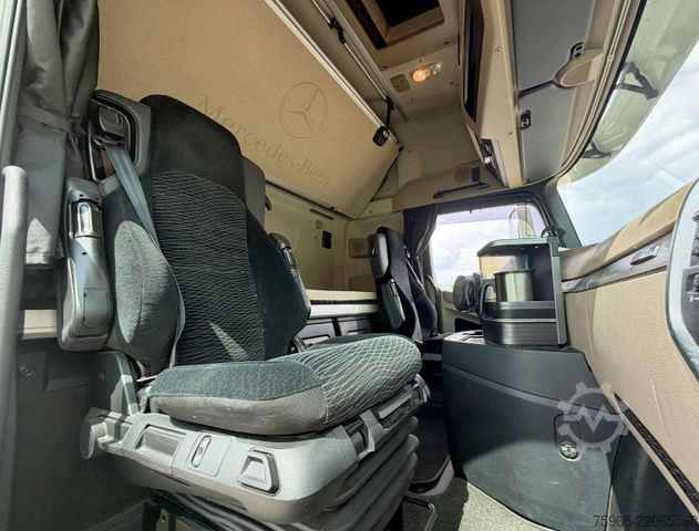 Standard tractor unit MERCEDES-BENZ Actros 1845 GIGA SPACE 2x TANK 615.000 KM TOP CO