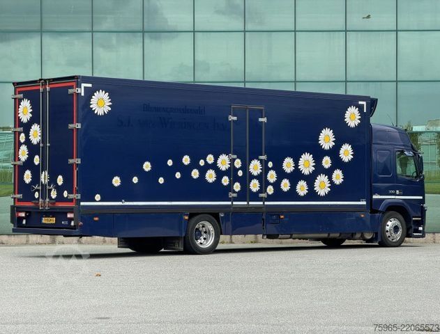 Refrigerated truck VOLVO FM VOL LUCHT GEVEERD 6 KARREN BAK THEO MULDER KO