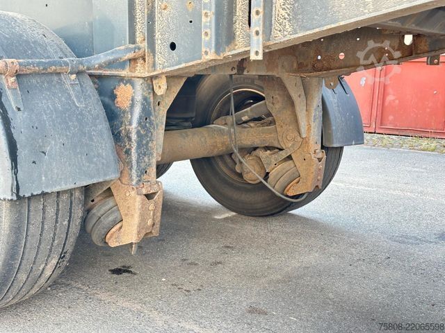 Tipper semitrailer SCHWARZMÜLLER HKS 3 Kippmulde Stahl Lift Mercedes Acshen