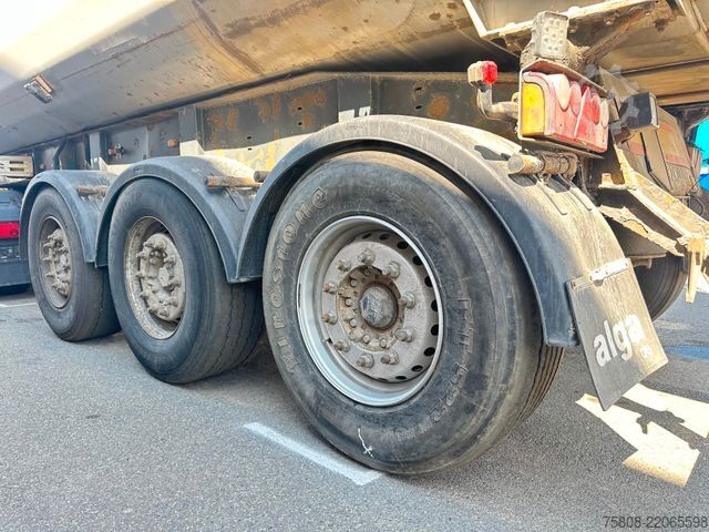 Tipper semitrailer SCHWARZMÜLLER HKS 3 Kippmulde Stahl Lift Mercedes Acshen
