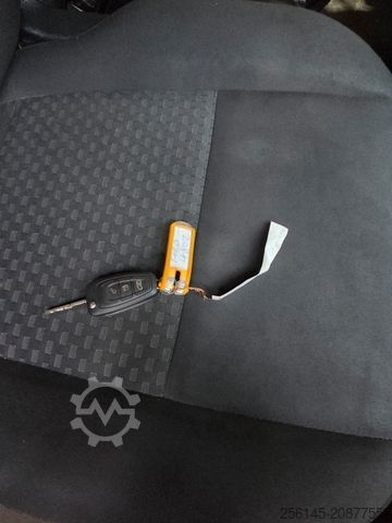 High top van FORD Transit Kasten 350 L3 H3 KlimaKamera TüvNeu Navi