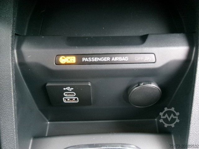 Kastenwagen FORD Transit Courier Trend DoKa 1.5L WiPa GRA Kam