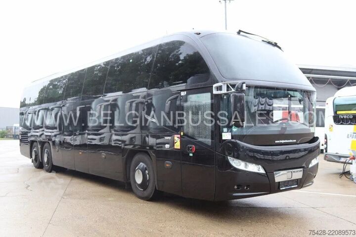 Motor coach Neoplan Cityliner C / Euro 6 / Full option