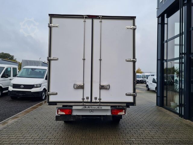 Box van Mercedes-Benz Sprinter 317 Koffer AG KLIMA KAMERA TEMPOMAT