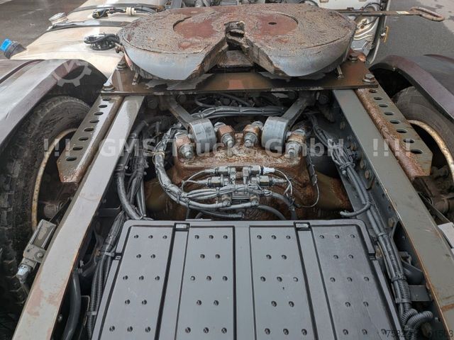 Volumen SZM MERCEDES-BENZ Actros 1848 / Retarder / Park Cool / German