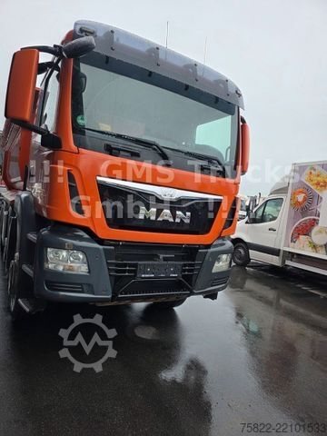 Kipper LKW MAN TGS 35.400 / 8X4 / 17qm Carnehl MULDE