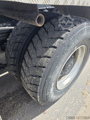 Roll-off tipper MAN MAN 26 403 F2000 Abrollkipper Meille 6X4