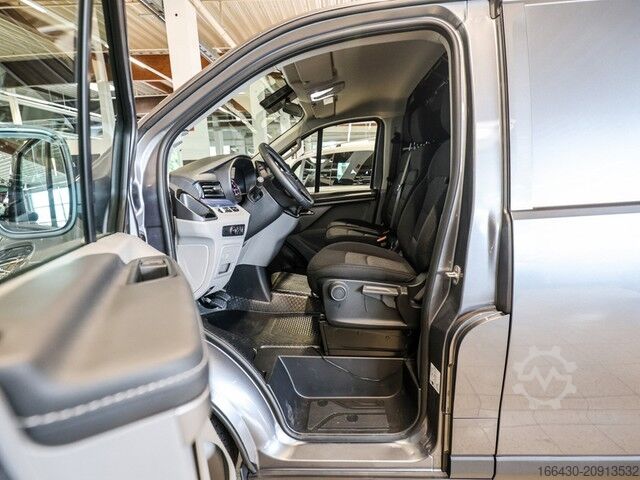 Minibus Maxus DELIVER 7