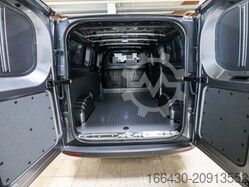 Panel van Maxus DELIVER 7