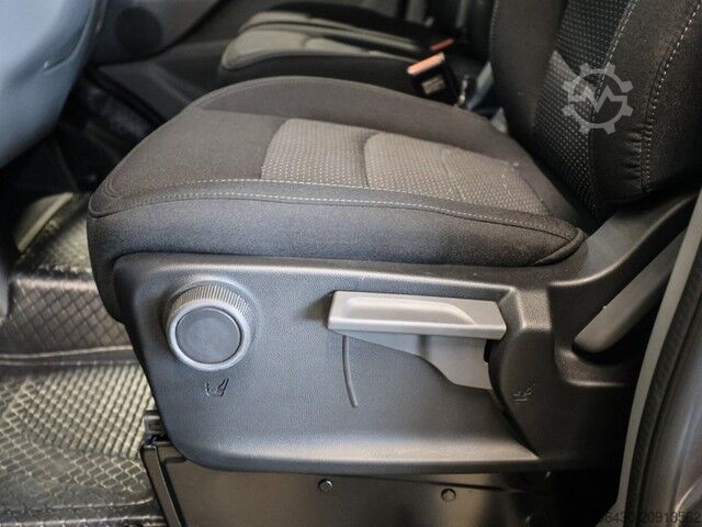 Minibus Maxus DELIVER 7