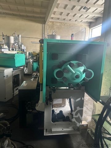 Injection molding machine Arburg 320C 500-170 e²