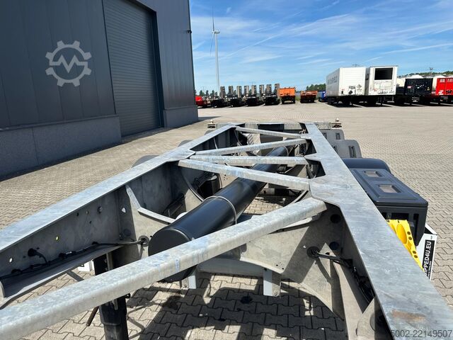 Container transportation Van Hool 20FT ADR CHASSIS / EMPTY WEIGHT 3.280kg / SAF D...