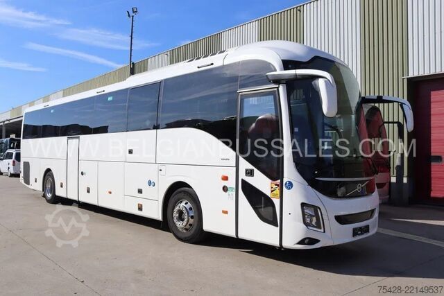 Motor coach Volvo 9700 HD / 13m / Full option / Lift