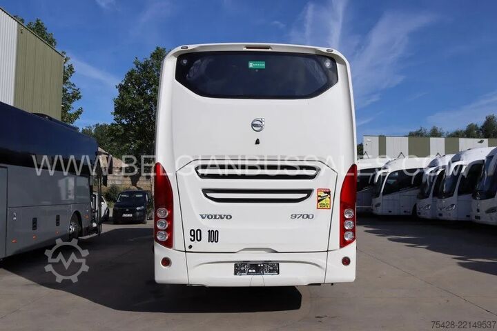 Motor coach Volvo 9700 HD / 13m / Full option / Lift