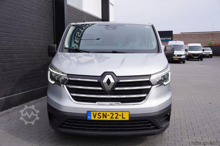 Delivery van Renault Trafic 2.0 dCi 150PK L2 EURO 6 - Airco - Cruise...