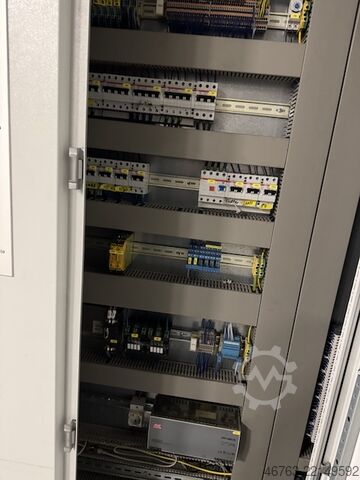 Approx. 600–700 m conveyor system, SSI Schäfer 
